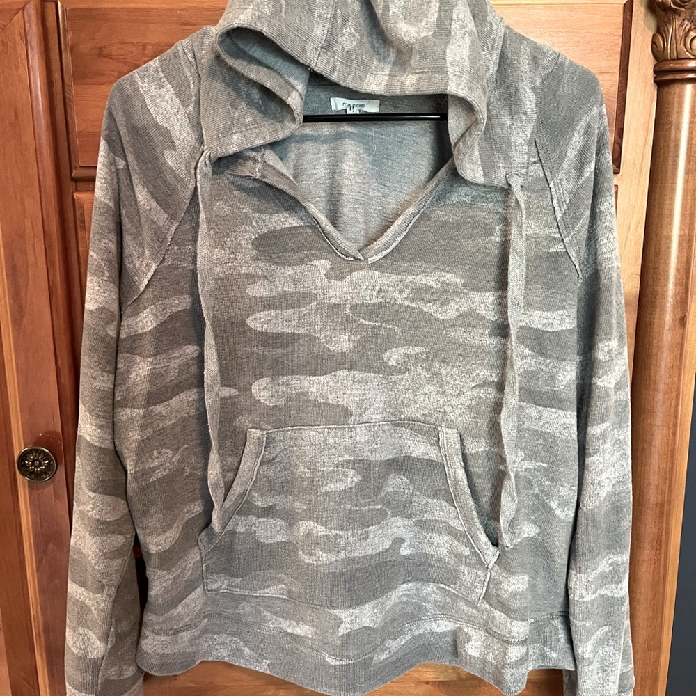 Camo hoodie